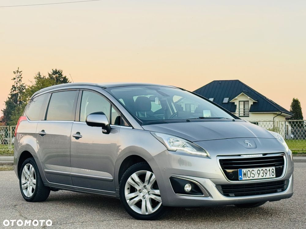 Peugeot 5008 2015 photo 2