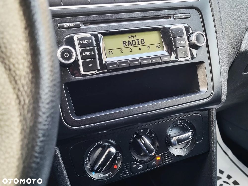 Volkswagen Polo - 14