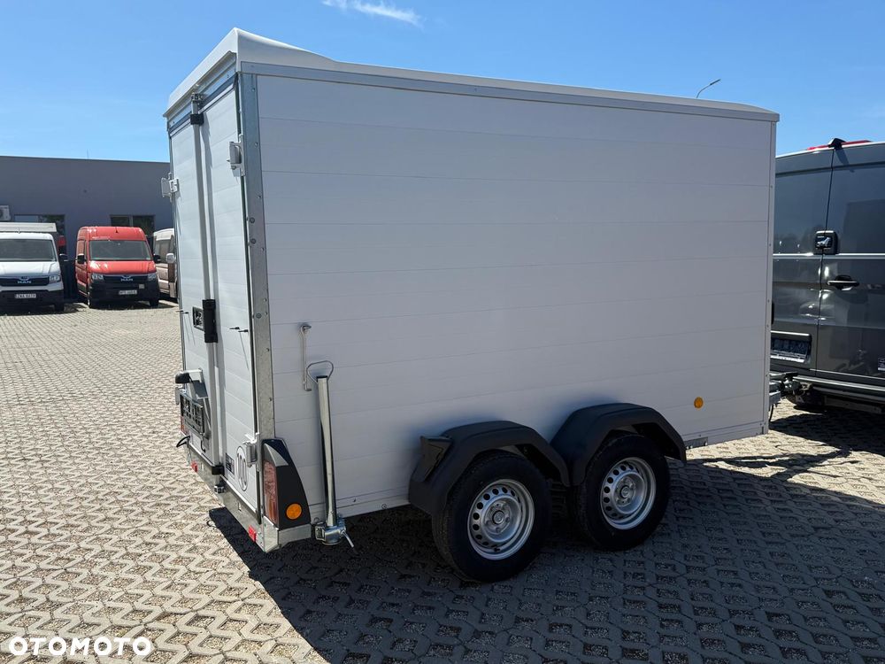 MAN TGE 3.180 FURGON AUTOMAT L3H2 - 21