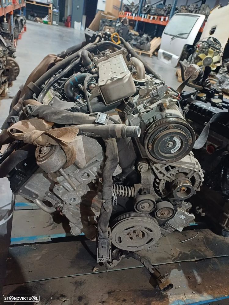 Motor Mercedes Class B Ref: 651.901 - 4