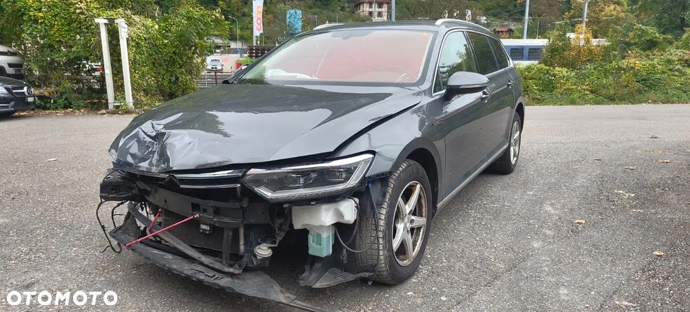 Volkswagen Passat 2.0 TDI BMT 4Mot Highline DSG - 1