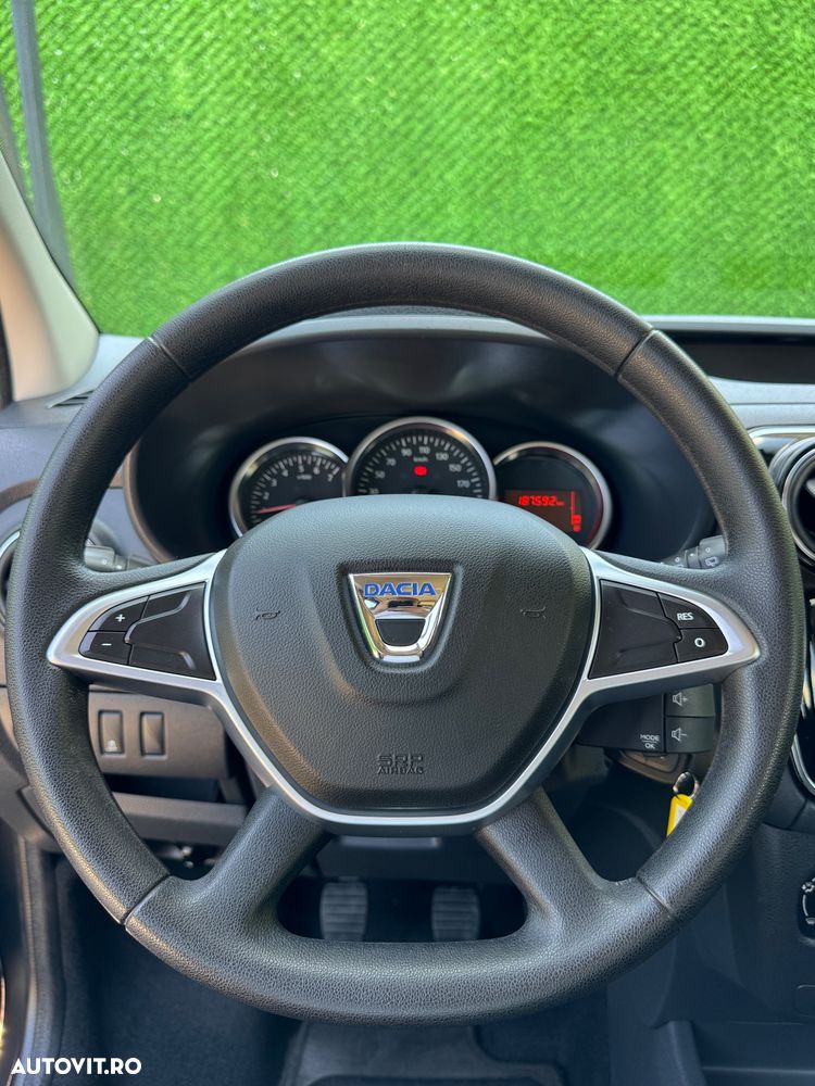 Dacia Dokker dCi 90 Laureate - 18