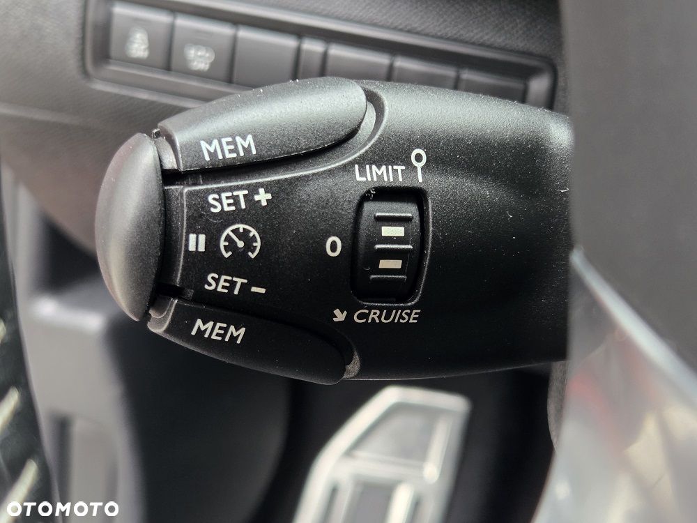 Peugeot 308 1.6 BlueHDi Business Line S&S - 22