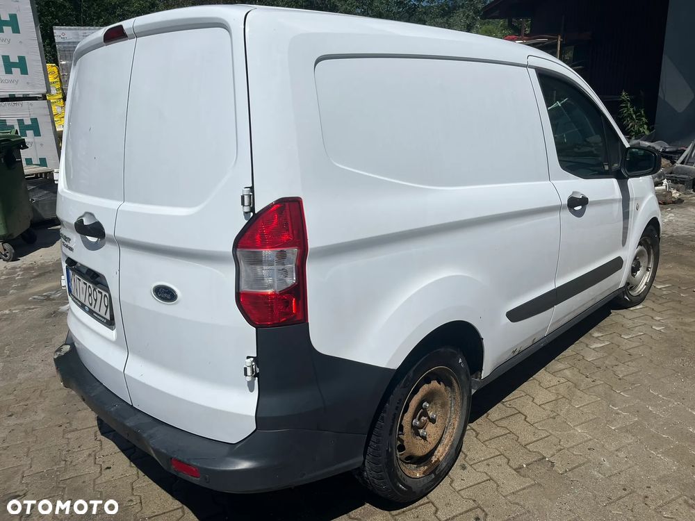 Ford Courier - 7