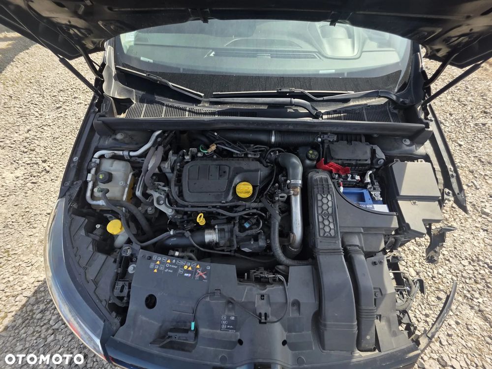 Renault Megane ENERGY dCi 165 EDC BOSE EDITION - 10