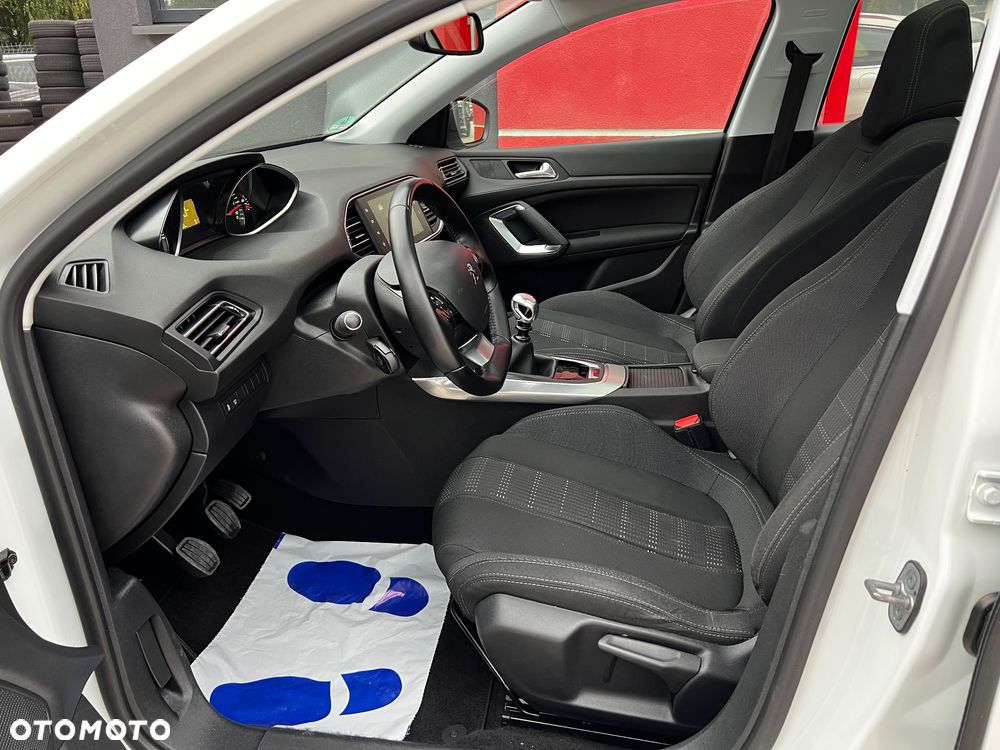Peugeot 308 BlueHDi 150 Stop & Start Allure - 5