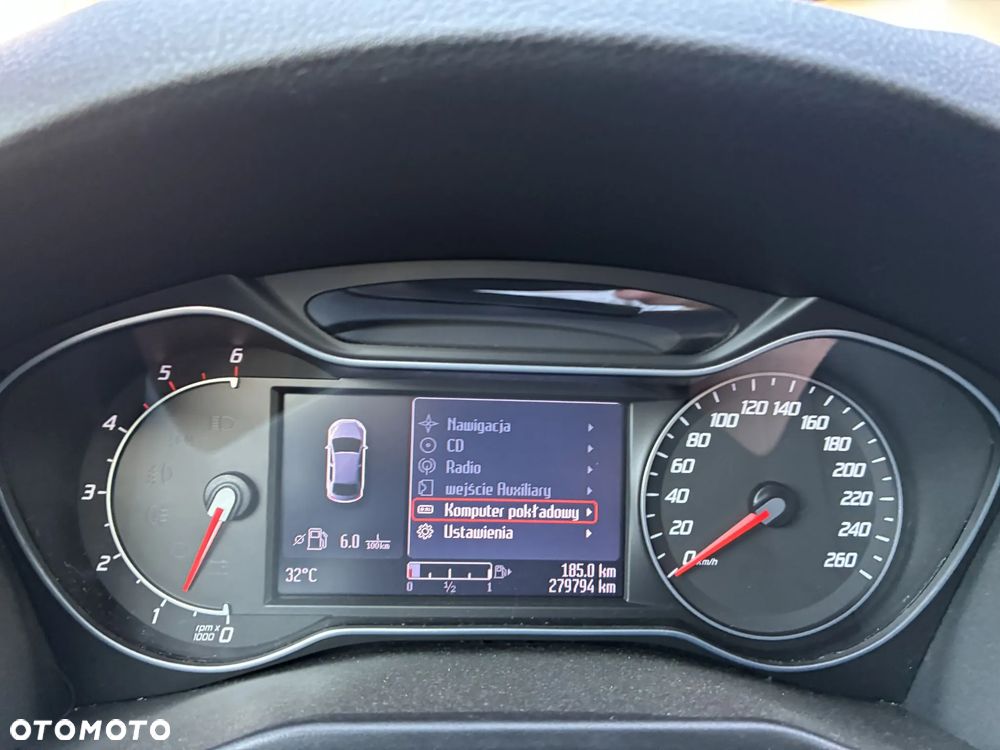 Ford Mondeo 2.0 TDCi Titanium - 22