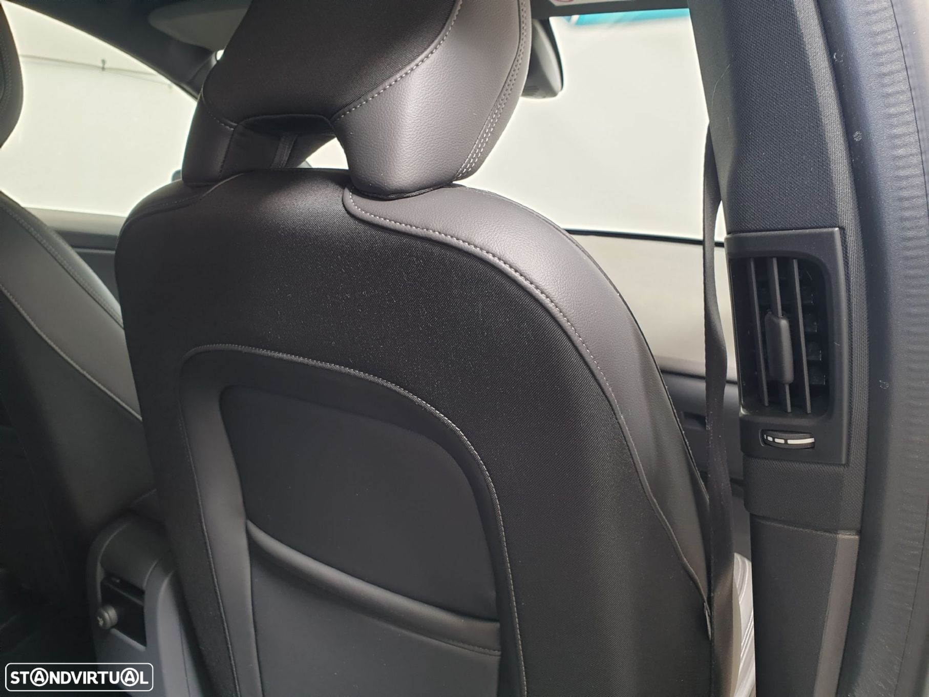 Volvo XC 60 2.0 D3 Dynamic Edition - 28