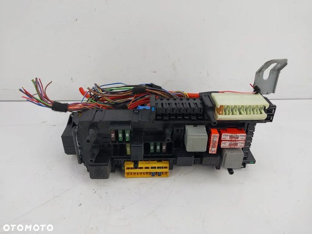 skrzynka bezpieczników moduł sam mercedes w204 c-klassa 2045454932 - 1