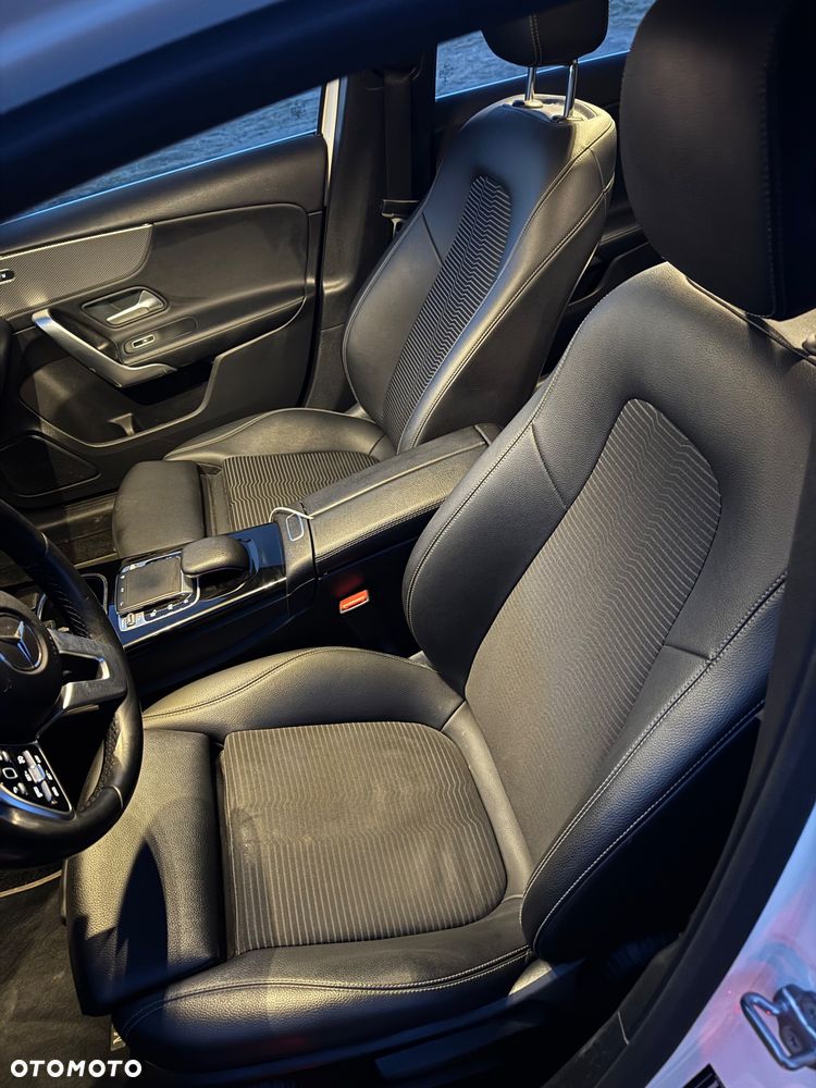 Mercedes-Benz Klasa A 220 7G-DCT Style - 9