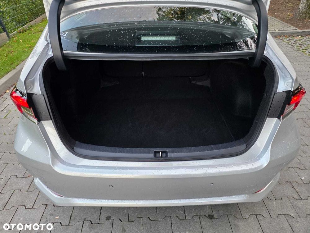 Toyota Corolla - 7