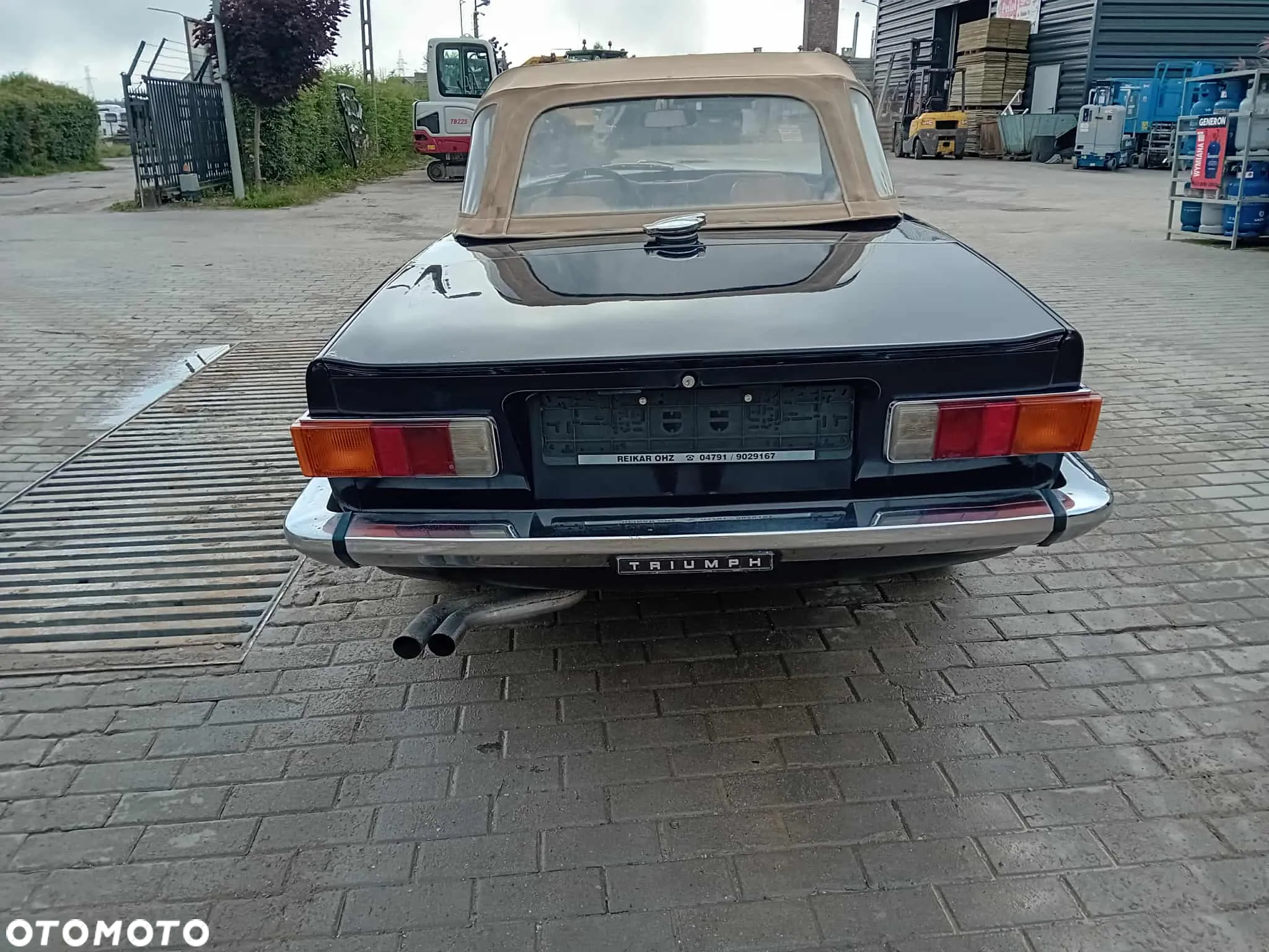 Triumph TR6 - 4