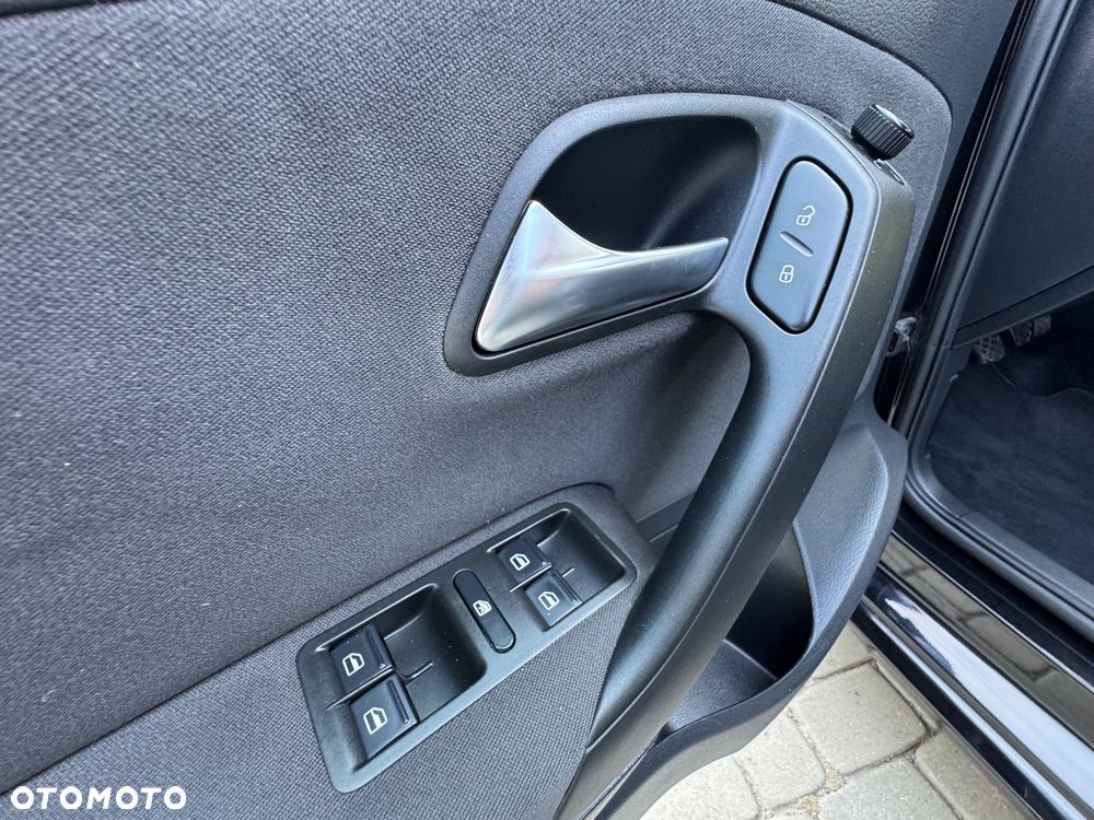 Volkswagen Polo - 21