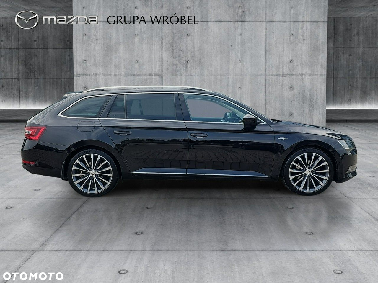 Skoda Superb 2.0 TDI 4x4 L&K DSG - 4