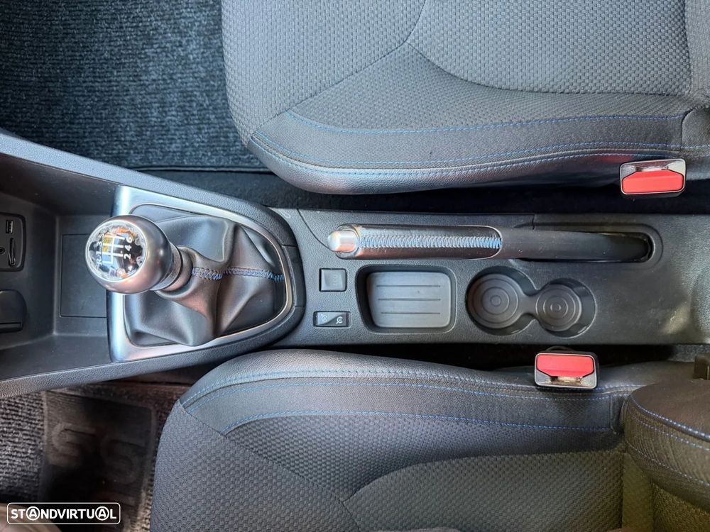 Renault Clio - 22