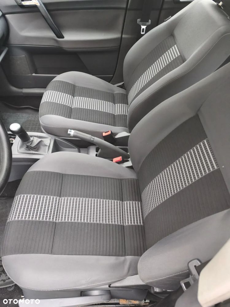 Volkswagen Polo 1.4 TDI Comfortline - 6