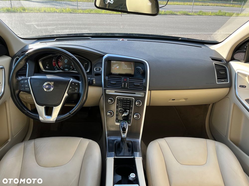 Volvo XC 60 - 10