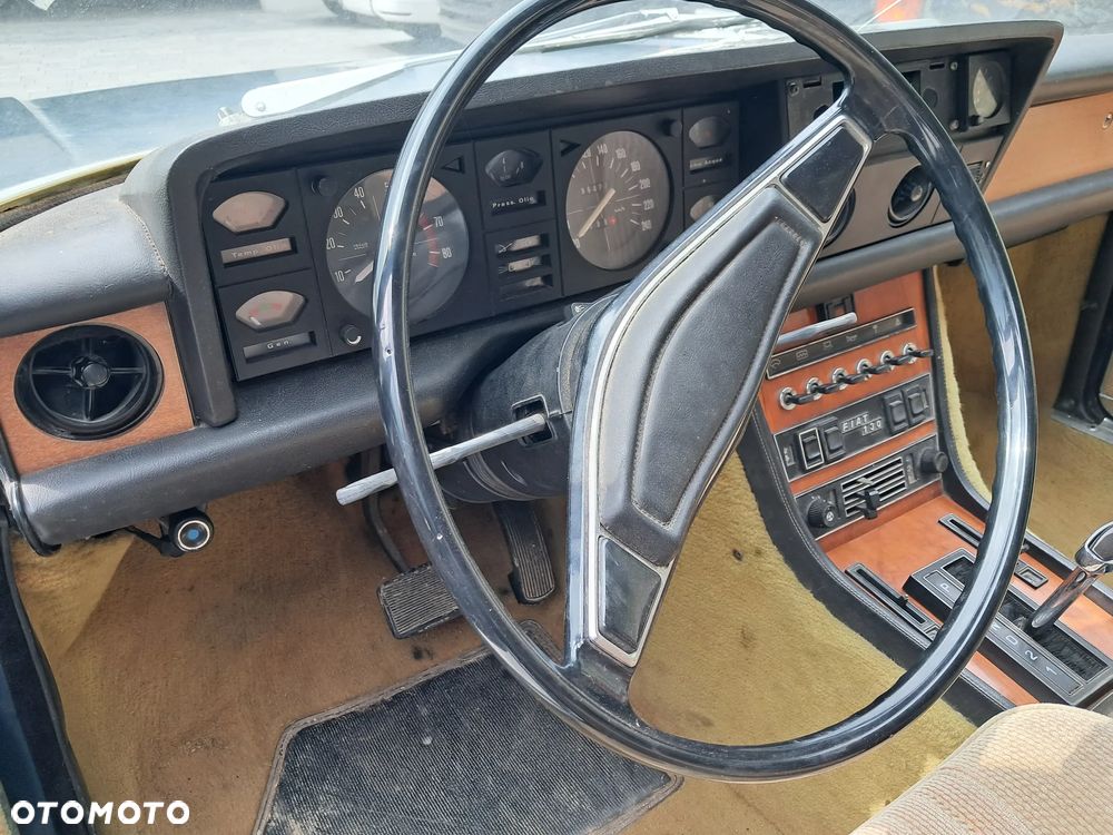 Fiat 130 - 9