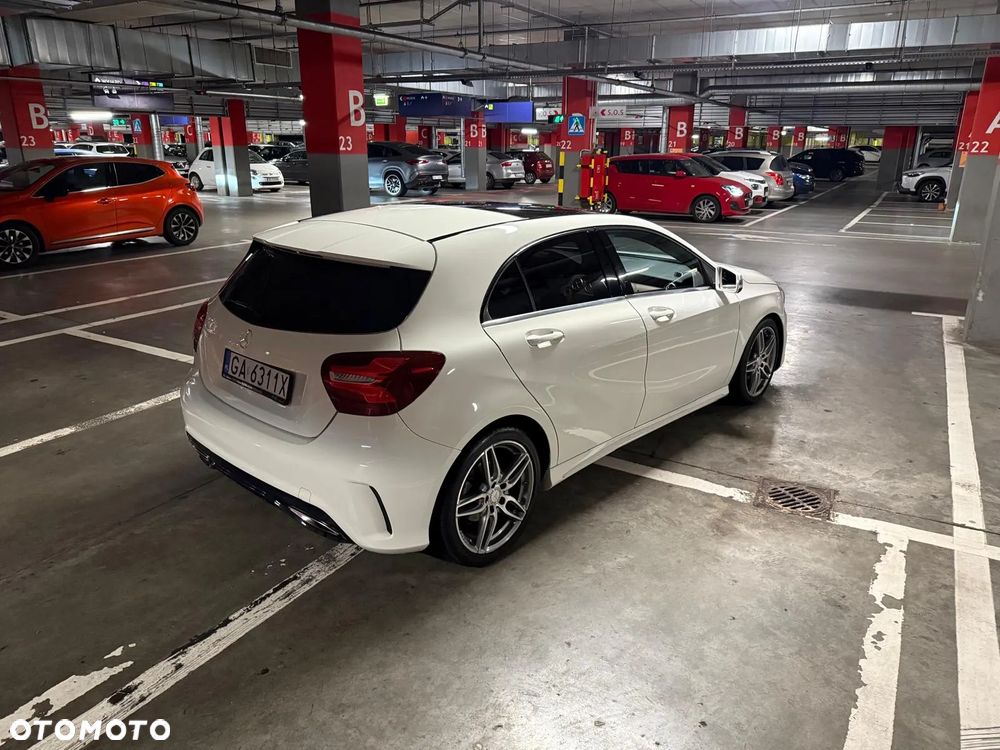 Mercedes-Benz Klasa A 180 7G-DCT AMG Line - 24