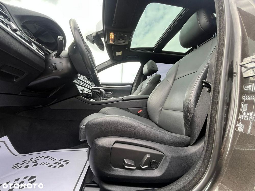 BMW Seria 5 520d Luxury Line - 7