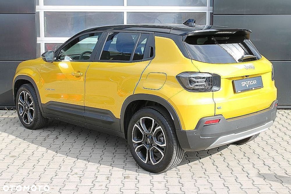 Jeep Avenger 54kWh Summit - 12