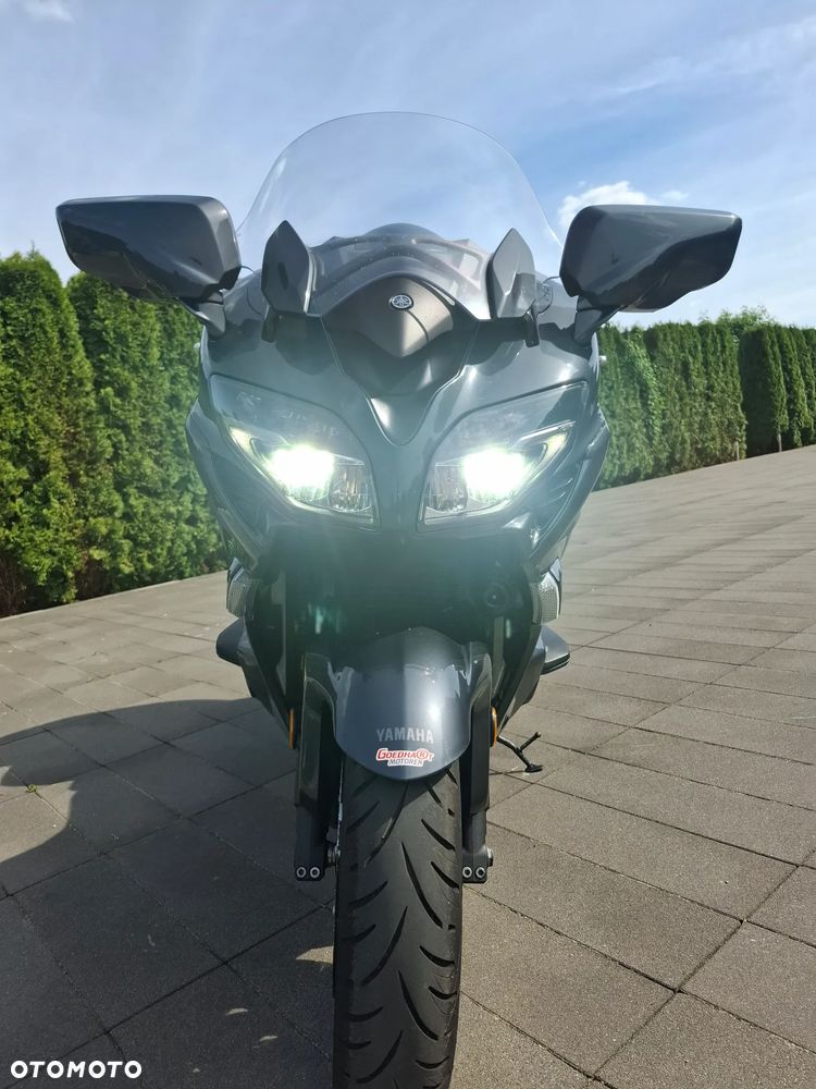 Yamaha FJR - 3