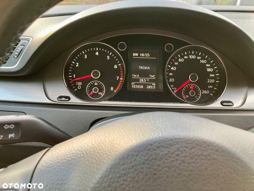Volkswagen Passat 1.4 TSI Comfortline - 9