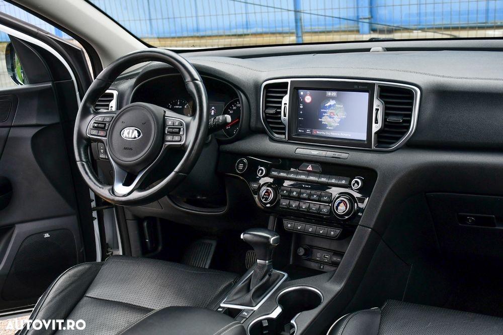 Kia Sportage 2.0 CRDI 4WD Automatik Vision - 17