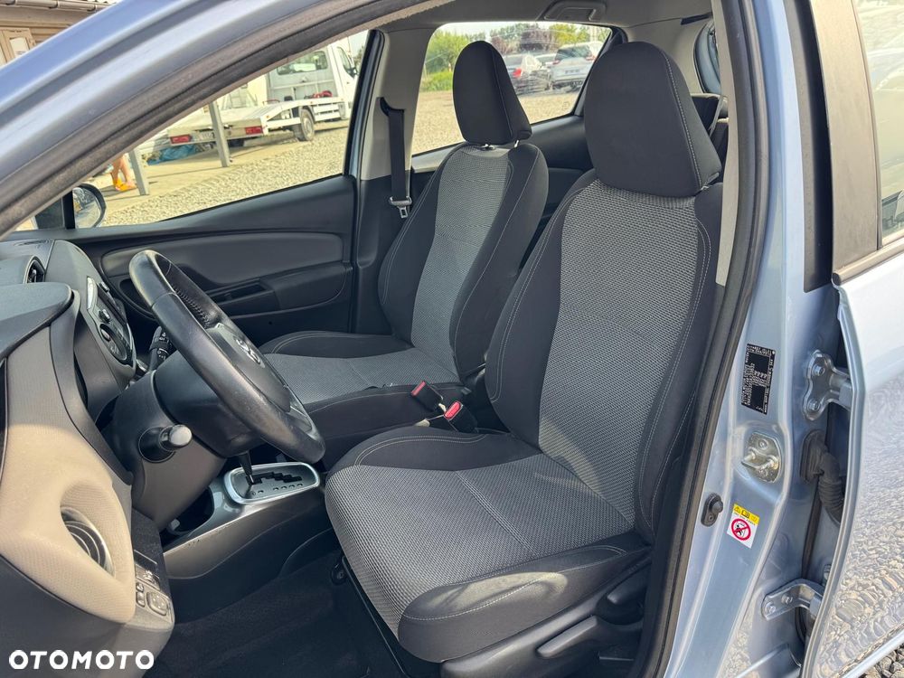 Toyota Yaris 1.5 VVT-i Style - 19