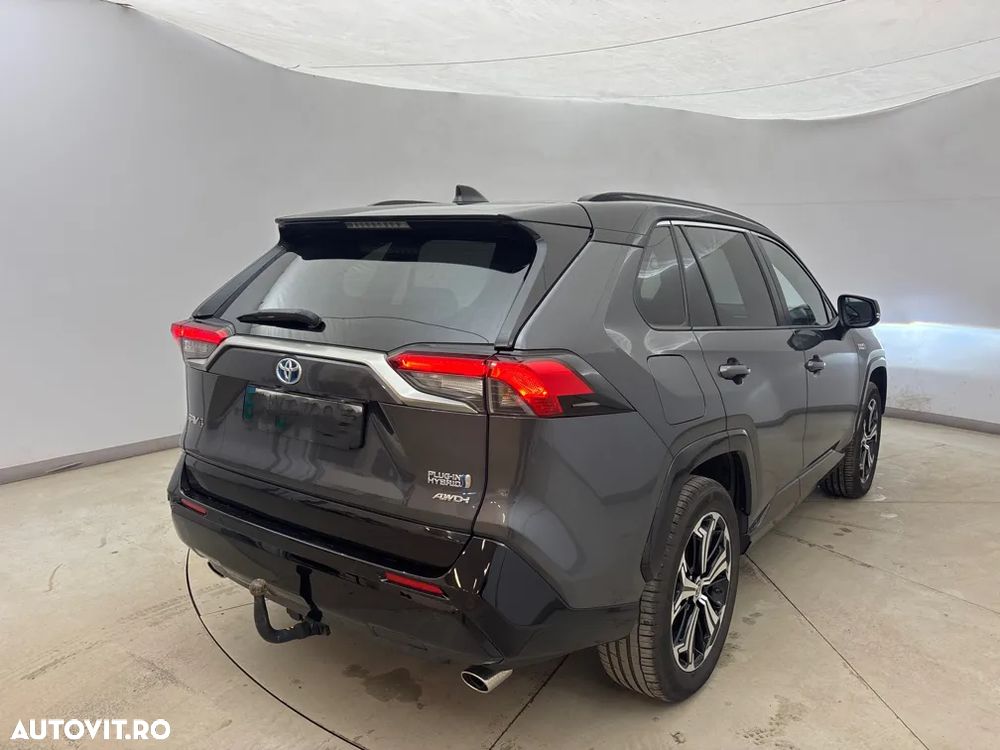 Toyota RAV4 Technik- und Style Paket - 2