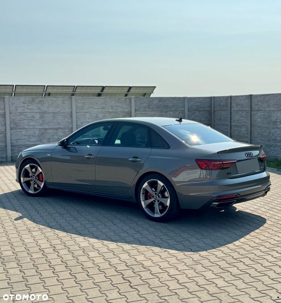 Audi A4 Limousine 45 TFSI quattro S tronic - 12