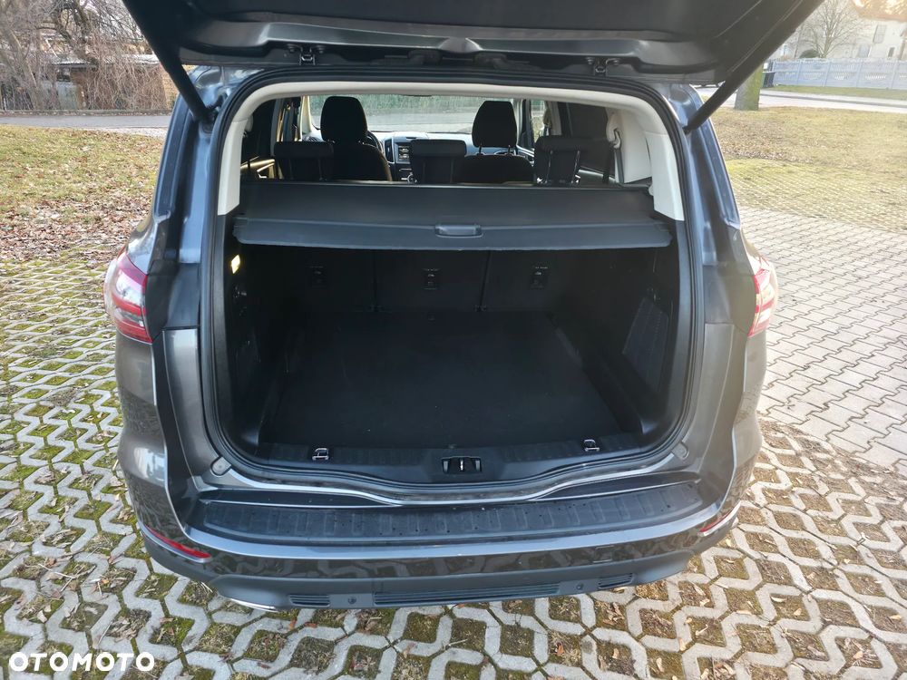 Ford S-Max 2.0 TDCi Titanium PowerShift - 8