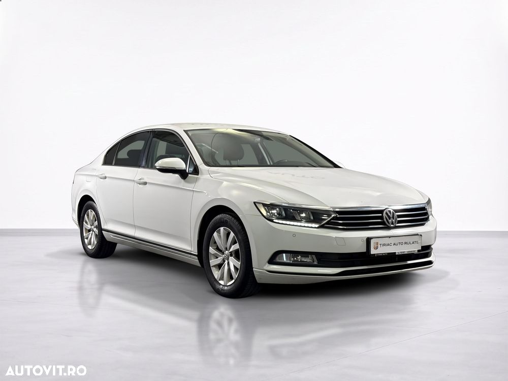 Volkswagen Passat - 8