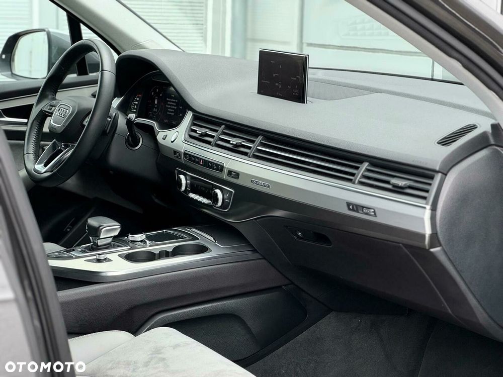 Audi Q7 50 TDI Quattro Tiptronic - 12