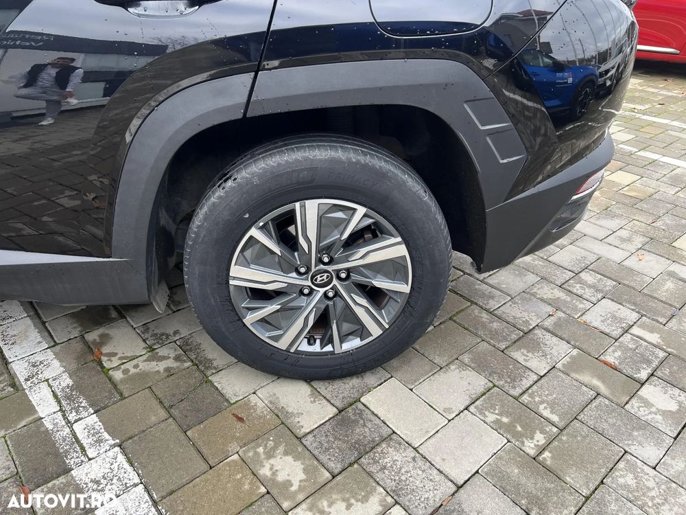 Hyundai Tucson 1.6 T-GDi HEV 2WD Select - 17