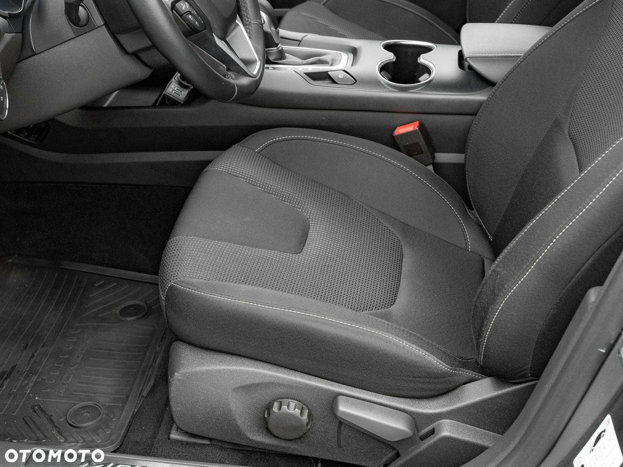 Ford Mondeo - 14