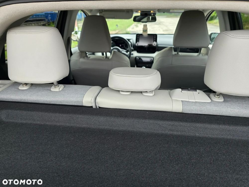 Toyota Yaris 1.5 Selection Elegant - 16