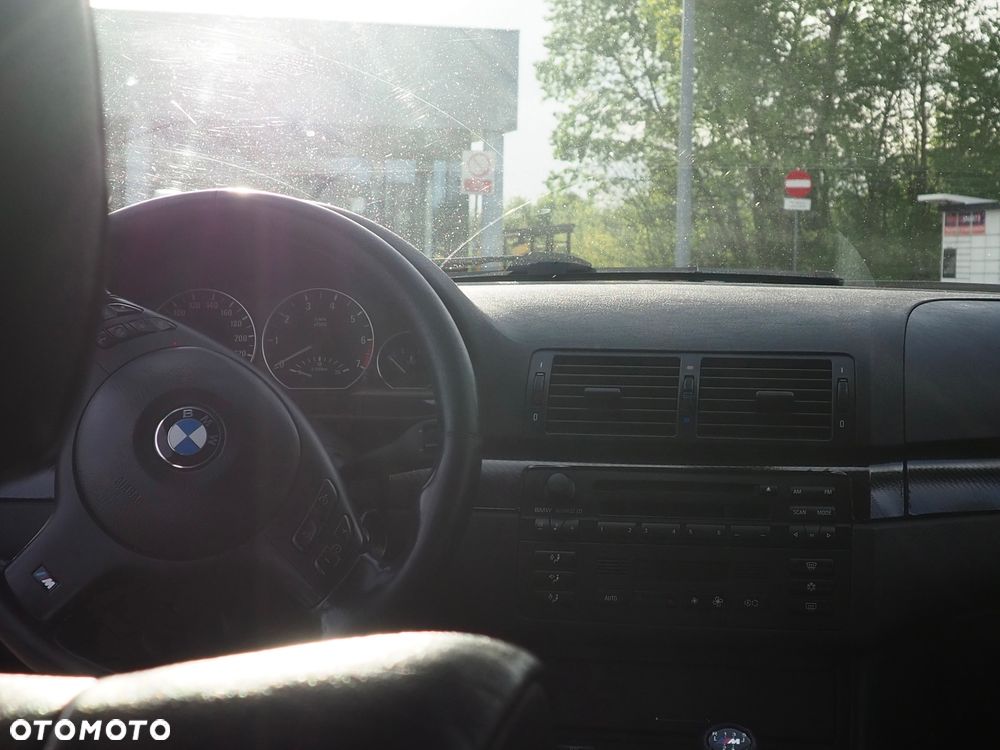 BMW Seria 3 330i - 16