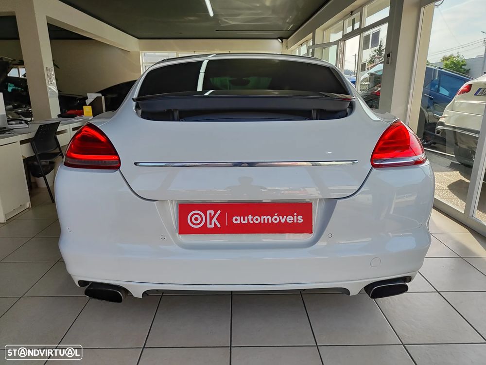 Porsche Panamera Platinum Edition - 10