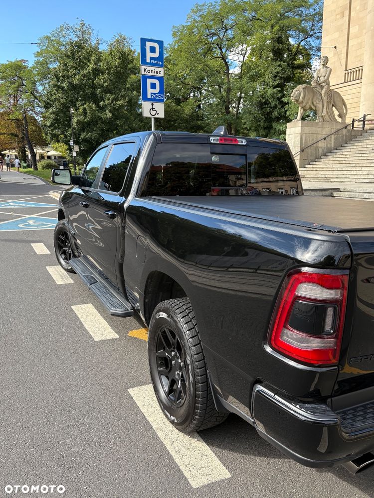 RAM 1500 Crew Cab Sport - 6
