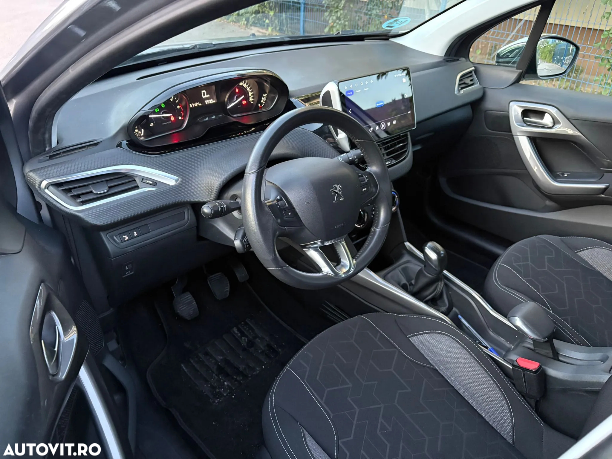 Peugeot 2008 1.6 BlueHDi FAP Active - 7