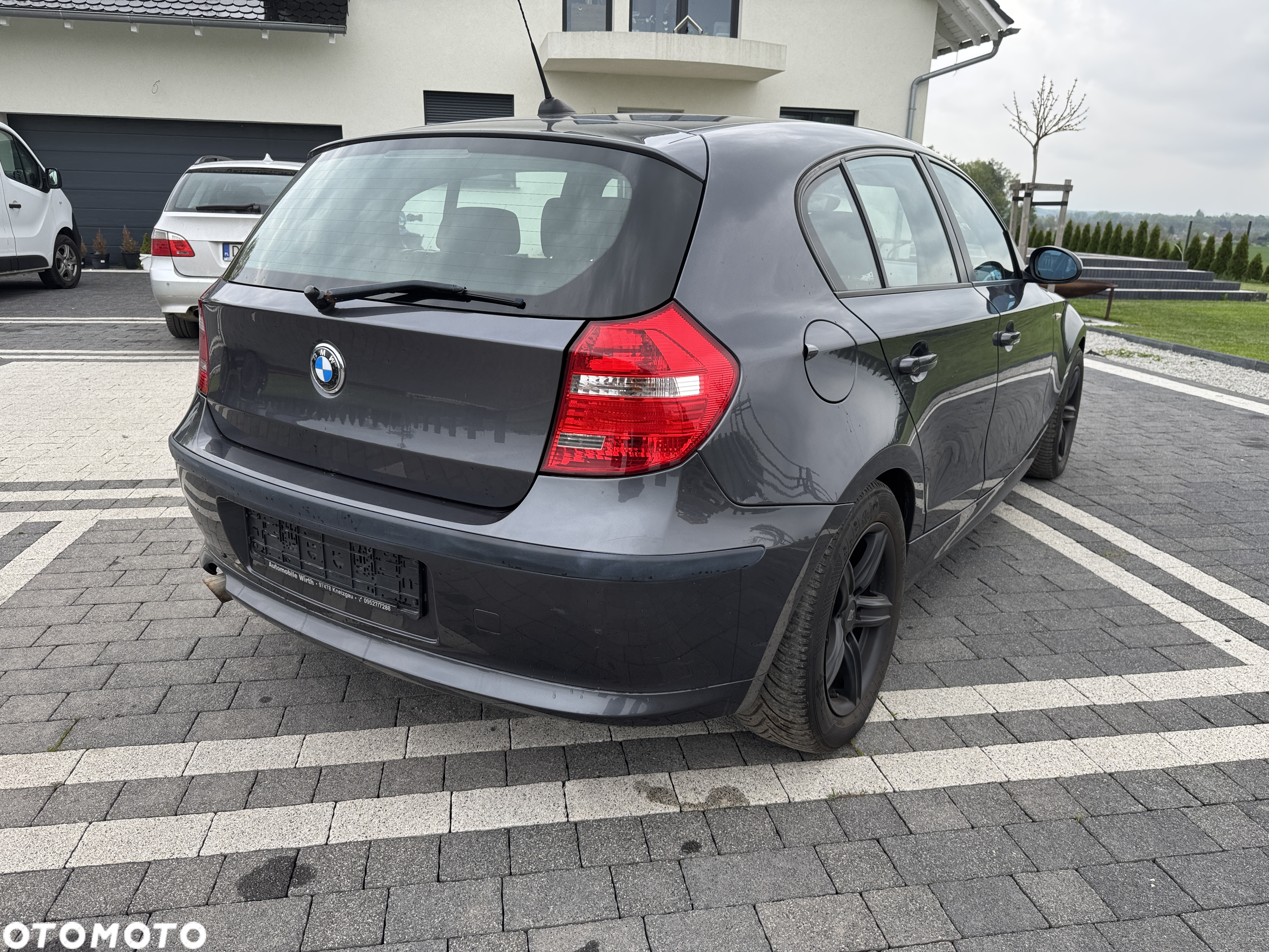 BMW Seria 1 118d - 4