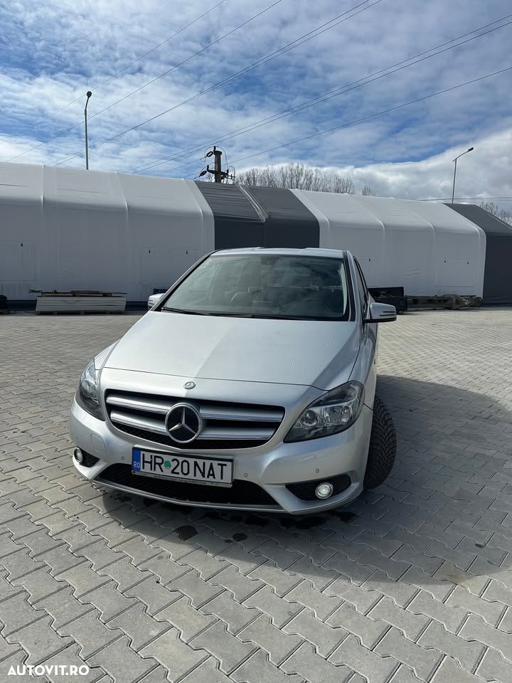 Mercedes-Benz B 200 - 1