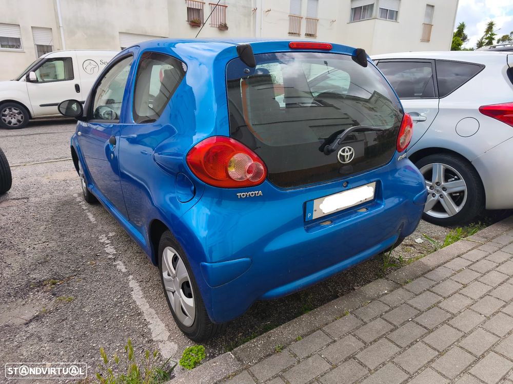 Toyota Aygo Standard - 3