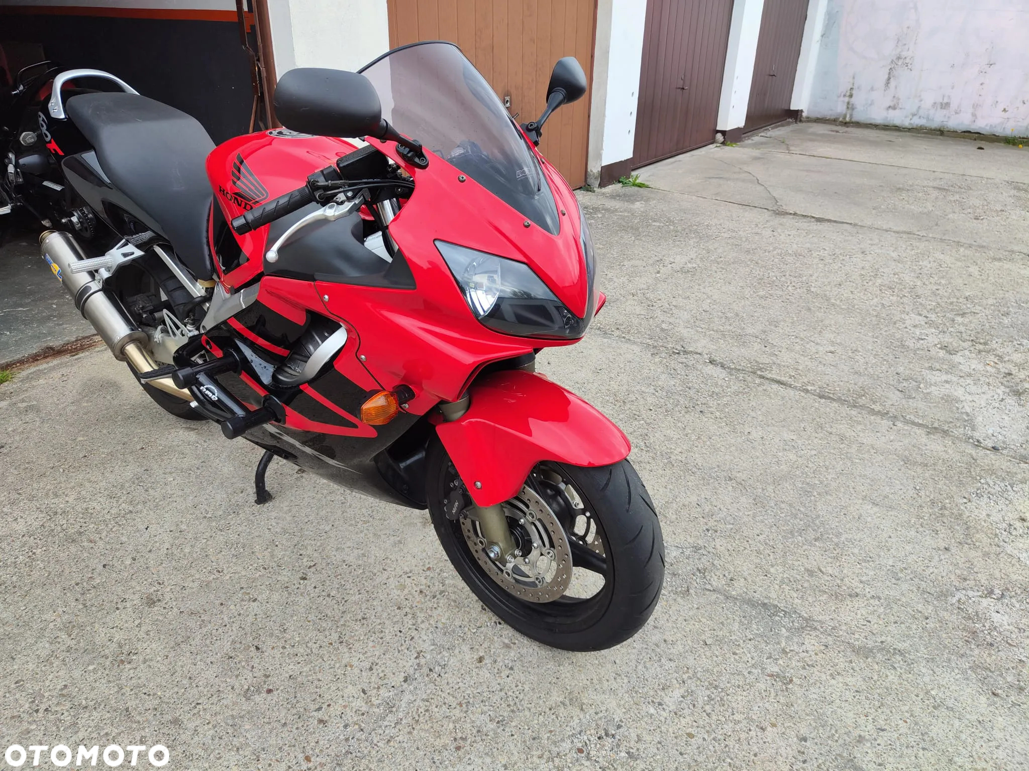 Honda CBR - 7
