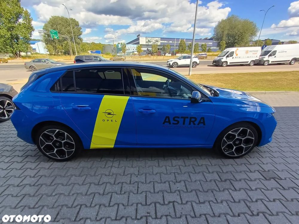 Opel Astra 1.2 T GS Line S&S - 3