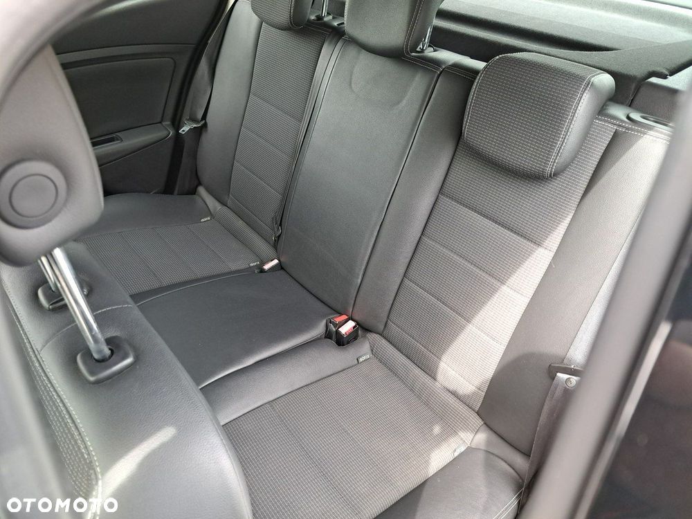 Renault Megane dCi 160 FAP GT - 17