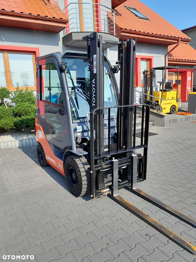 Toyota 02-8FGF18 - 5