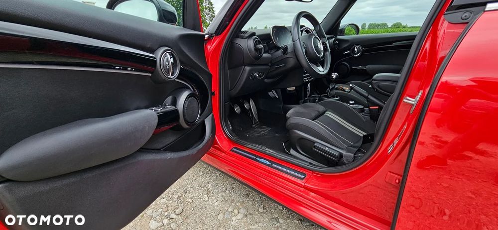 MINI Cooper John Works Trim - 16
