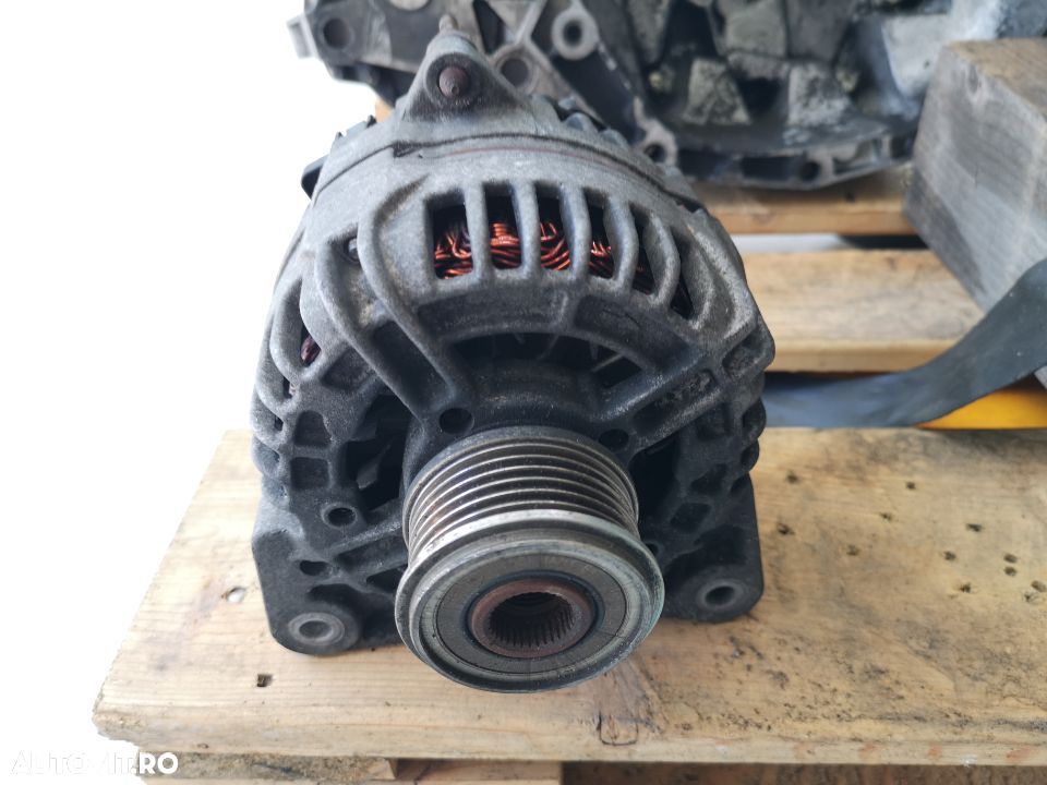 Alternator 1.5 dci 8200660033 Clio 3 Logan Megane Twingo Modus euro 4 - 1